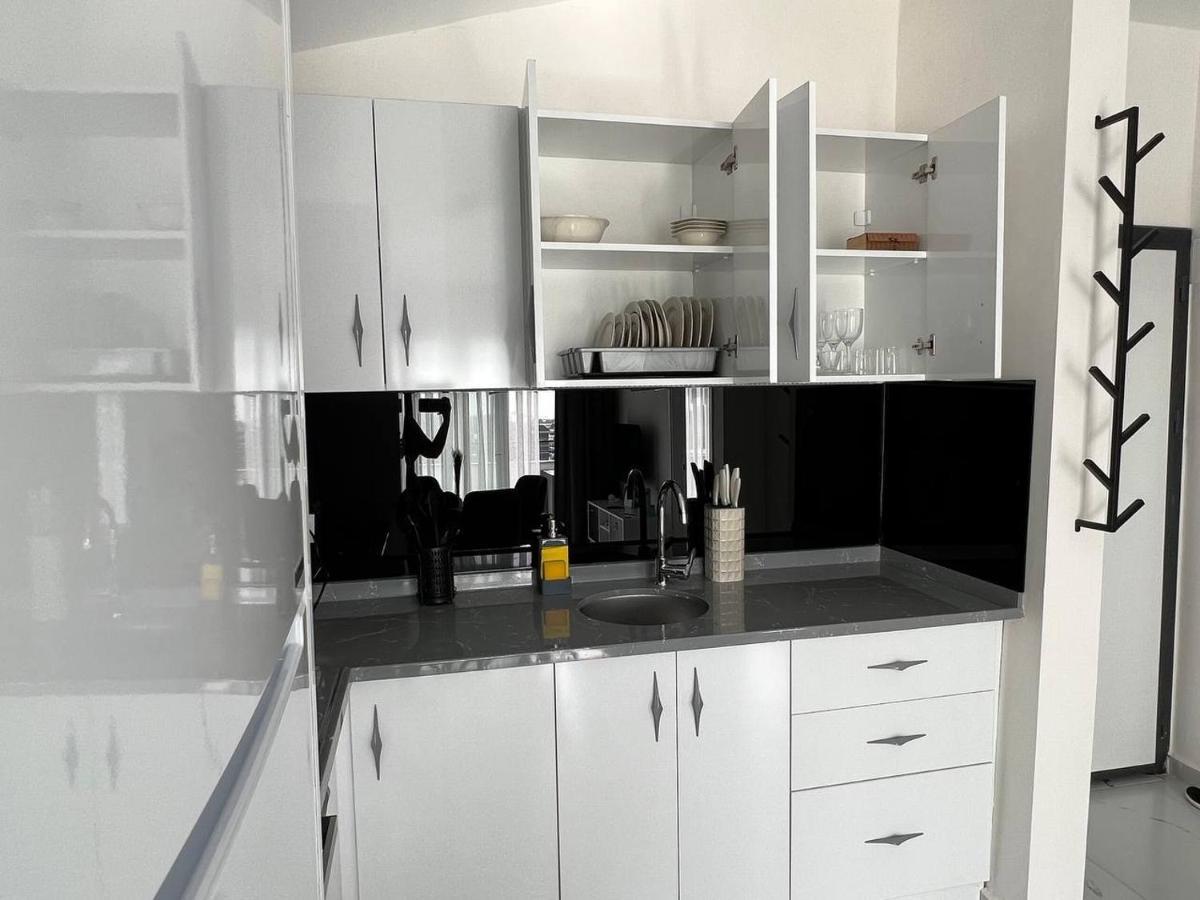Apartament Art Life *